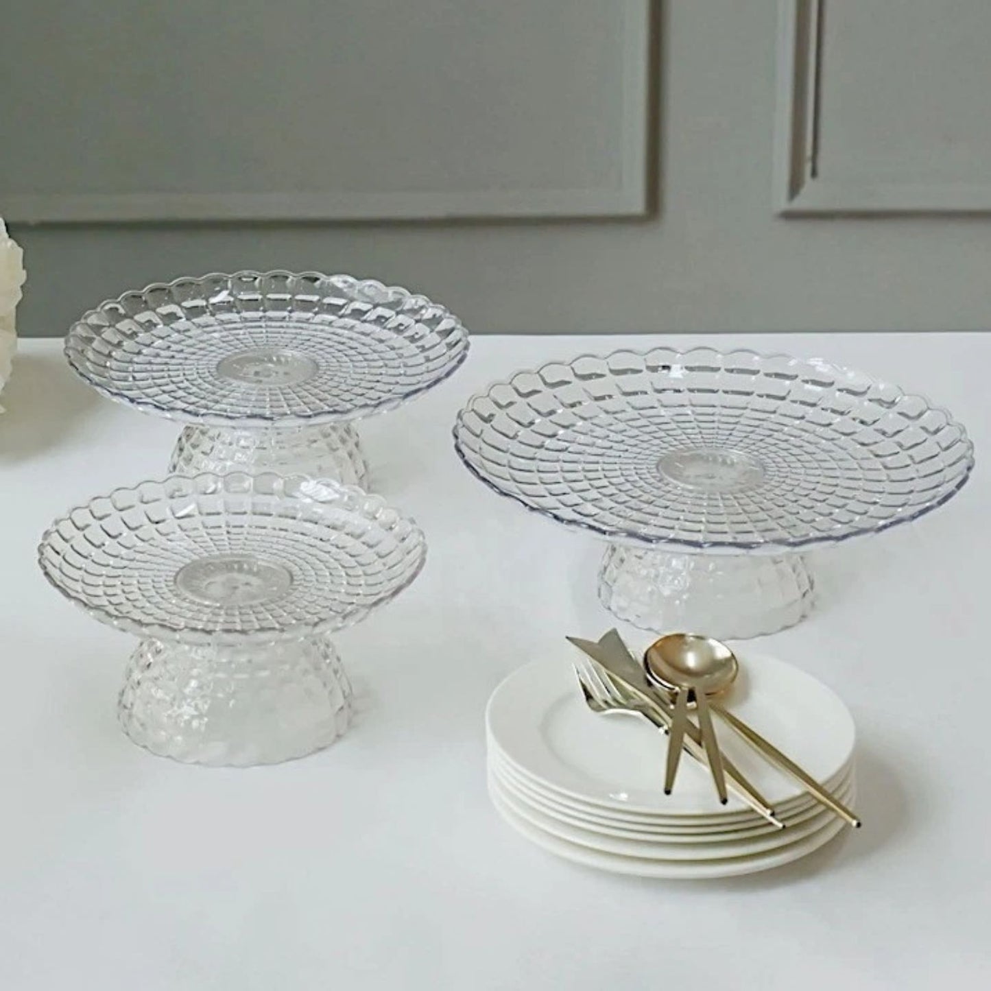 Home Collection Stackable Clear Plastic Cupcake Stands