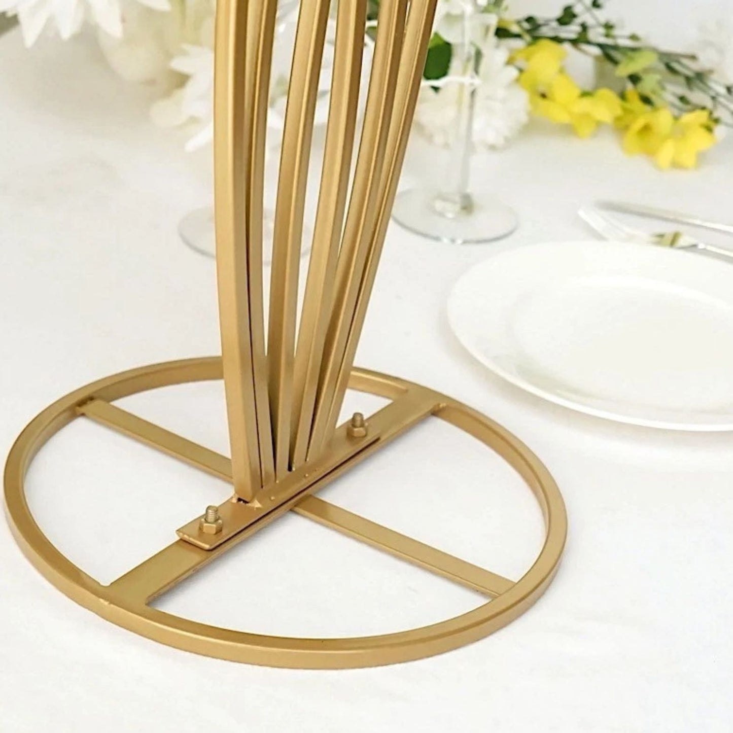 Home Collection Metal Flower Display Stand Mermaid Tail Centerpiece 28-Inch Gold