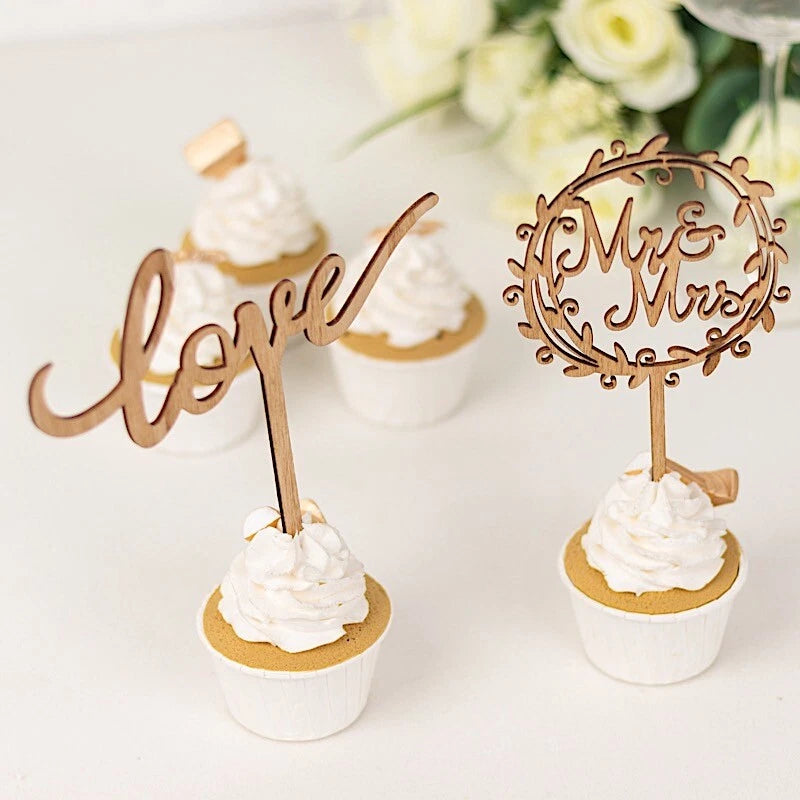 Home Collection 2-Piece Wooden Wedding Cake Toppers Set