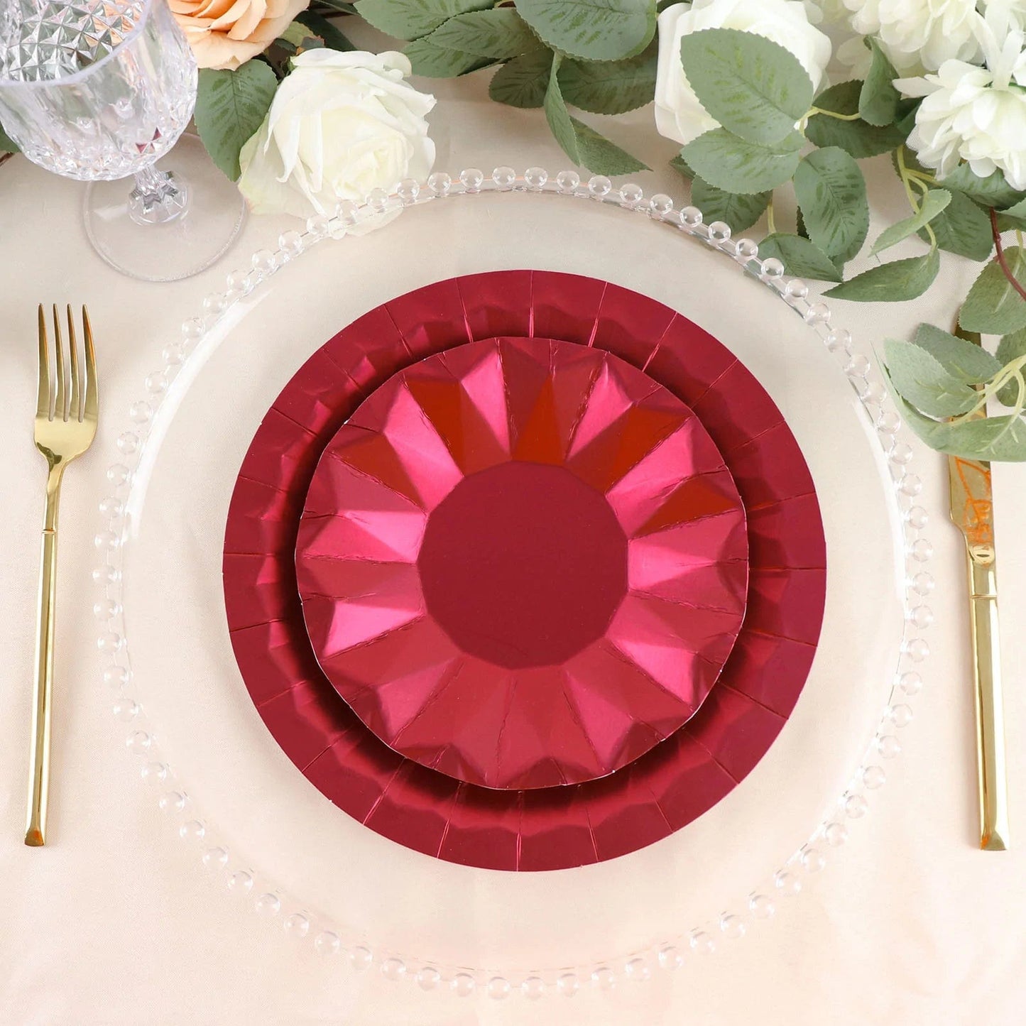 Home Collection 25-Pack 7-Inch Metallic Geometric Disposable Paper Salad Plates