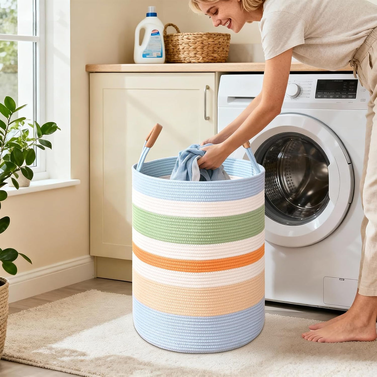 Home Collection 60L Woven Rope Laundry Hamper with Leather Handles