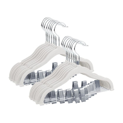 Home Collection Pack of 16 Non-Slip Velvet Hangers with Movable Clips 11.8 Inch