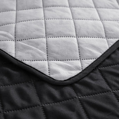 Home Collection Non-Slip Quilted Waterproof Sofa Cover