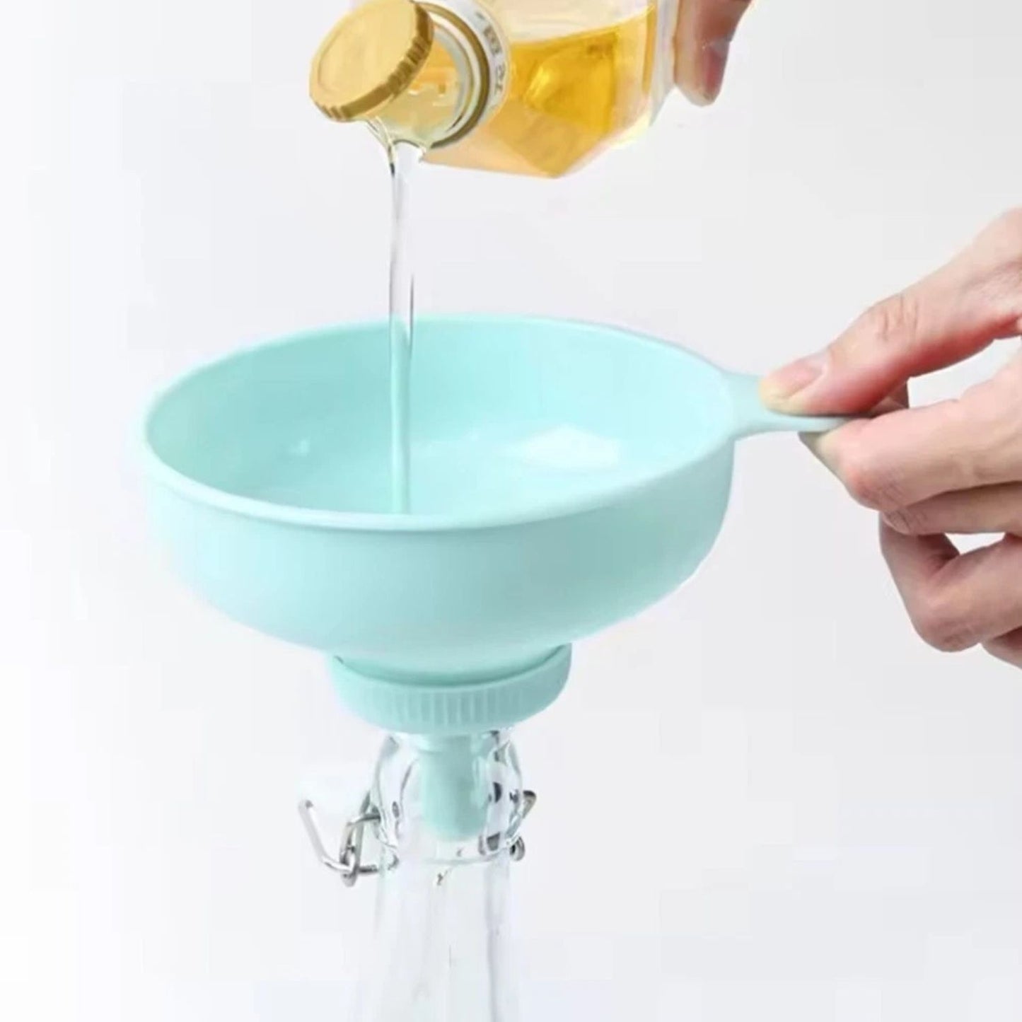 Home Collection Wide Mouth Kitchen Funnel 3-in-1 Spout Strainer Jar