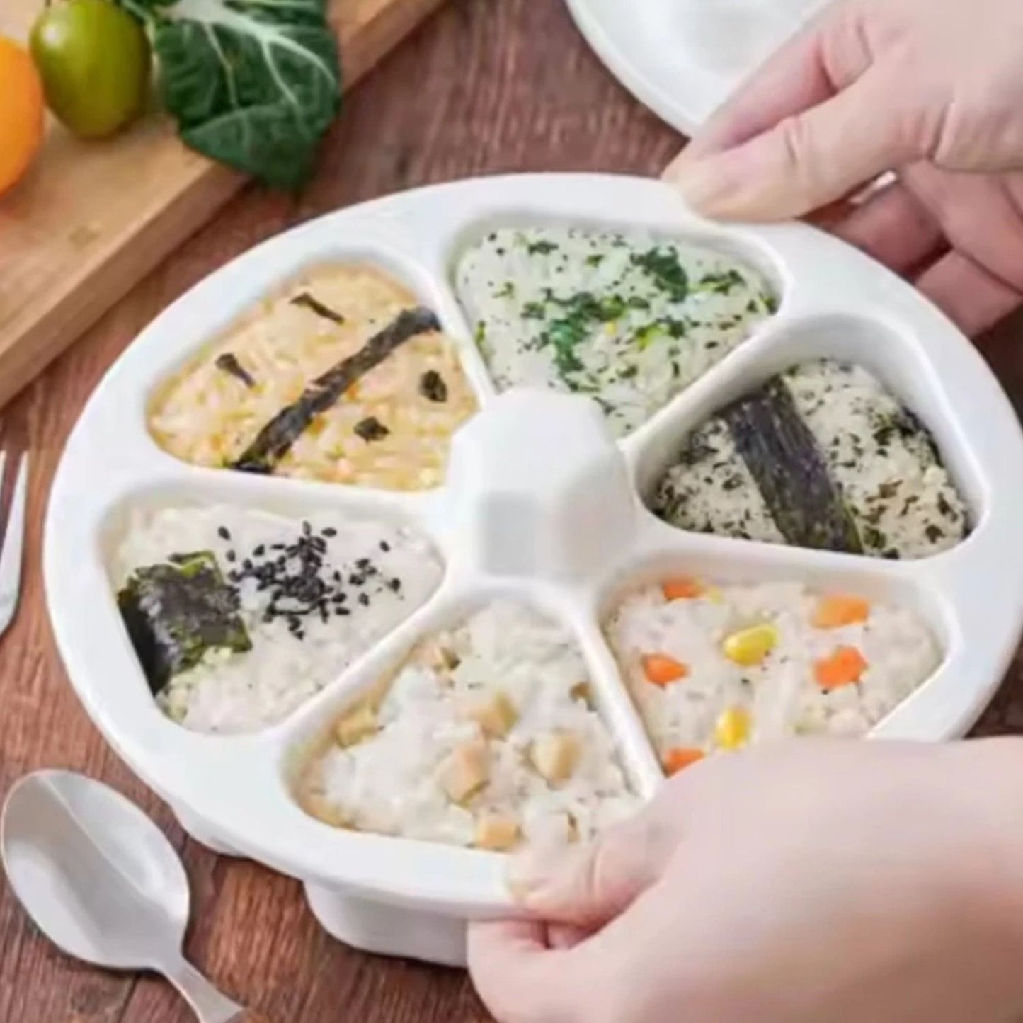 Home Collection 6 in 1 Onigiri Mold Set Multifunctional Triangle Sushi Rice Ball Maker