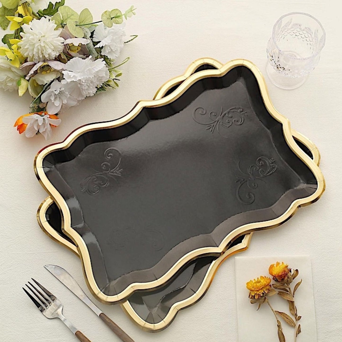 Home Collection Pack of 10 Rectangle Paper Serving Trays 14-Inch
