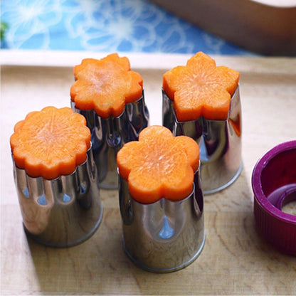 Home Collection 8Pcs Stainless Steel Flower Shape Fruit and Vegetable Cutter Mold Set