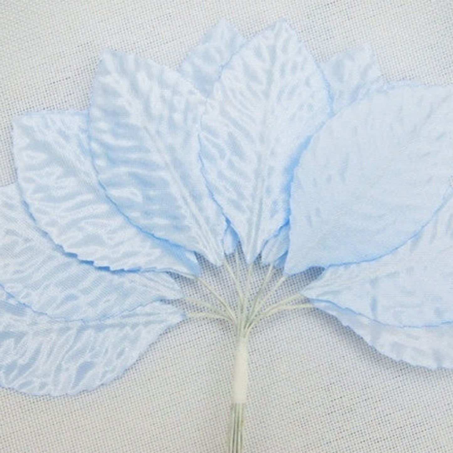 Home Collection Pack of 144 Silk Craft Leaves Artificial Greenery