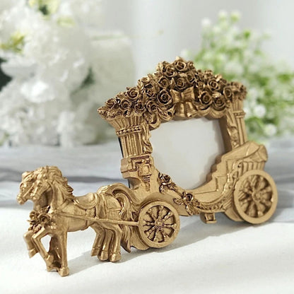 Home Collection Gold Horse Carriage Picture Frame 7"