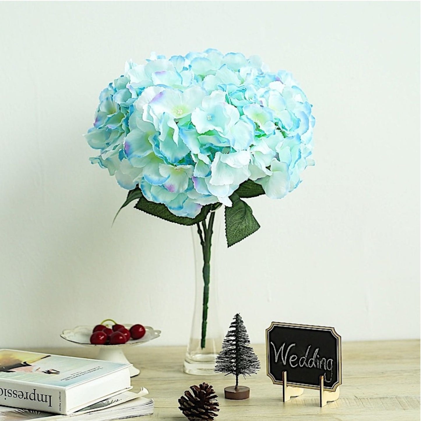 Home Collection  Pack of 25 Silk Hydrangea Flower Heads Artificial Floral Bouquet