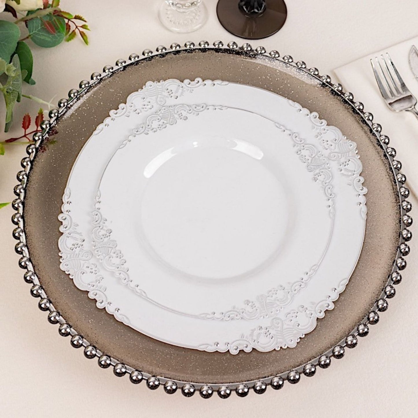 Home Collection 6-Pack Round Beaded Rim Charger Plates 12"