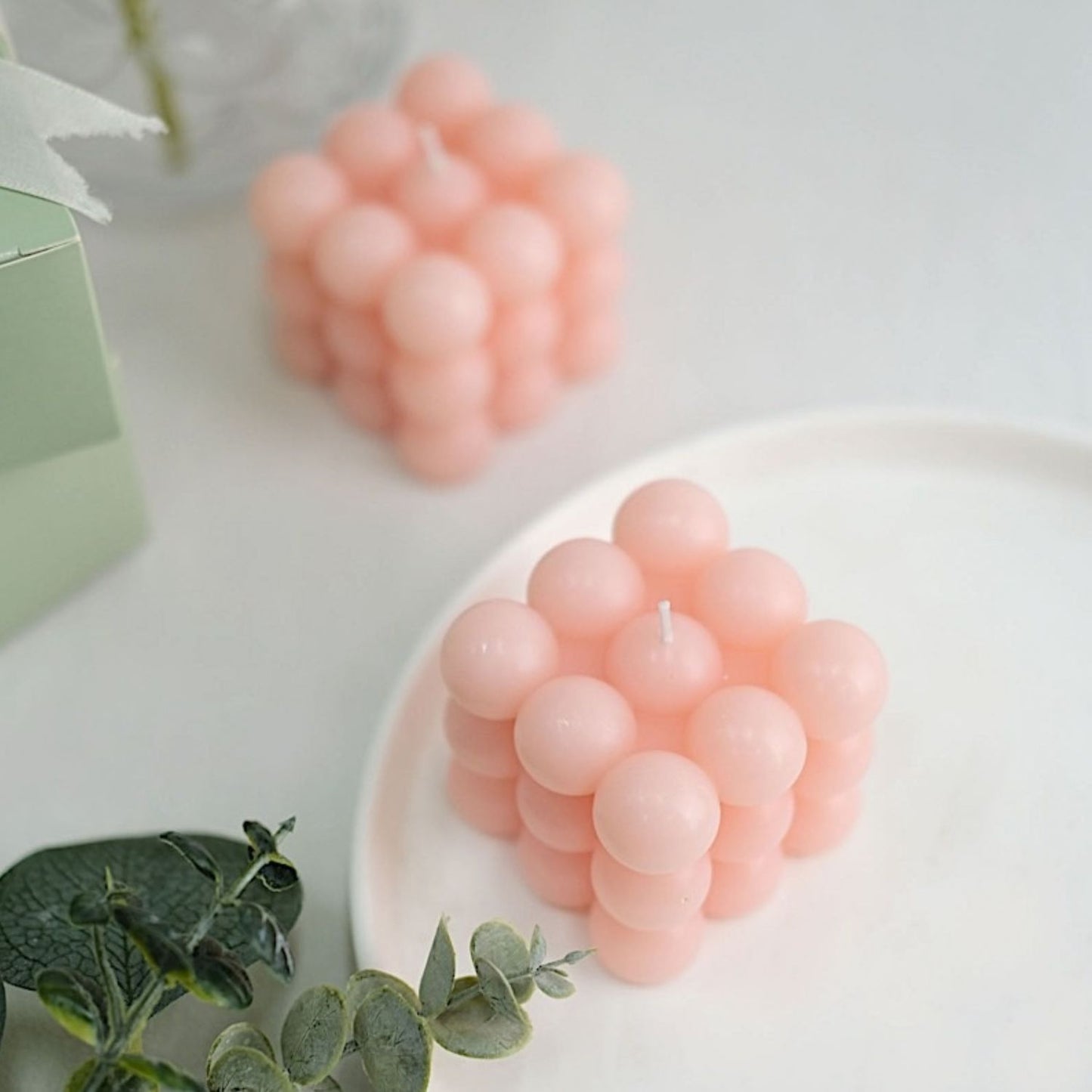 Home Collection Pack of 2 Bubble Cube Unscented Paraffin Wax Candles