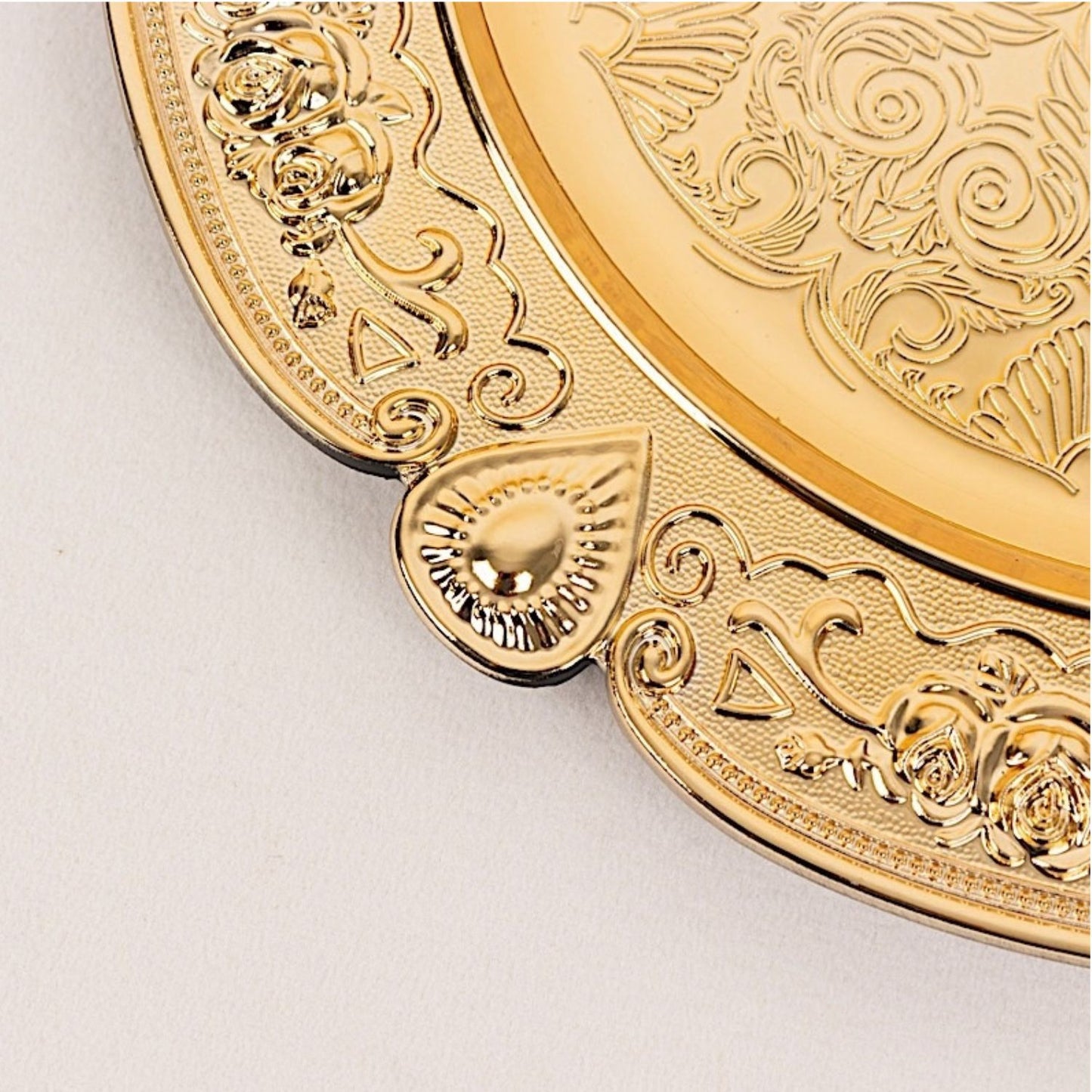 Home Collection Pack of 6 Round Floral Embossed Plastic Charger Plates 13 Inch