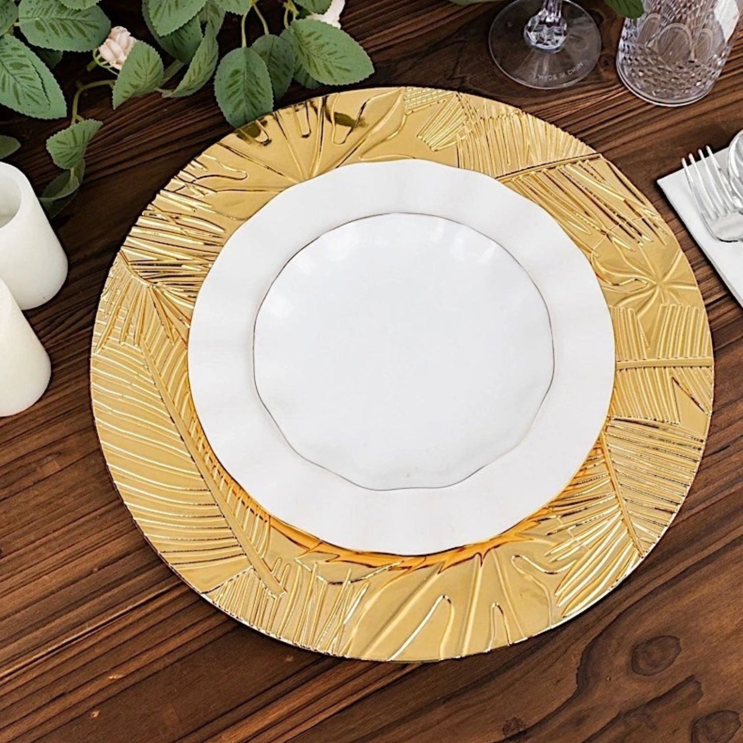 Home Collection Metallic Acrylic Round Charger Plates Gold 13 Inch