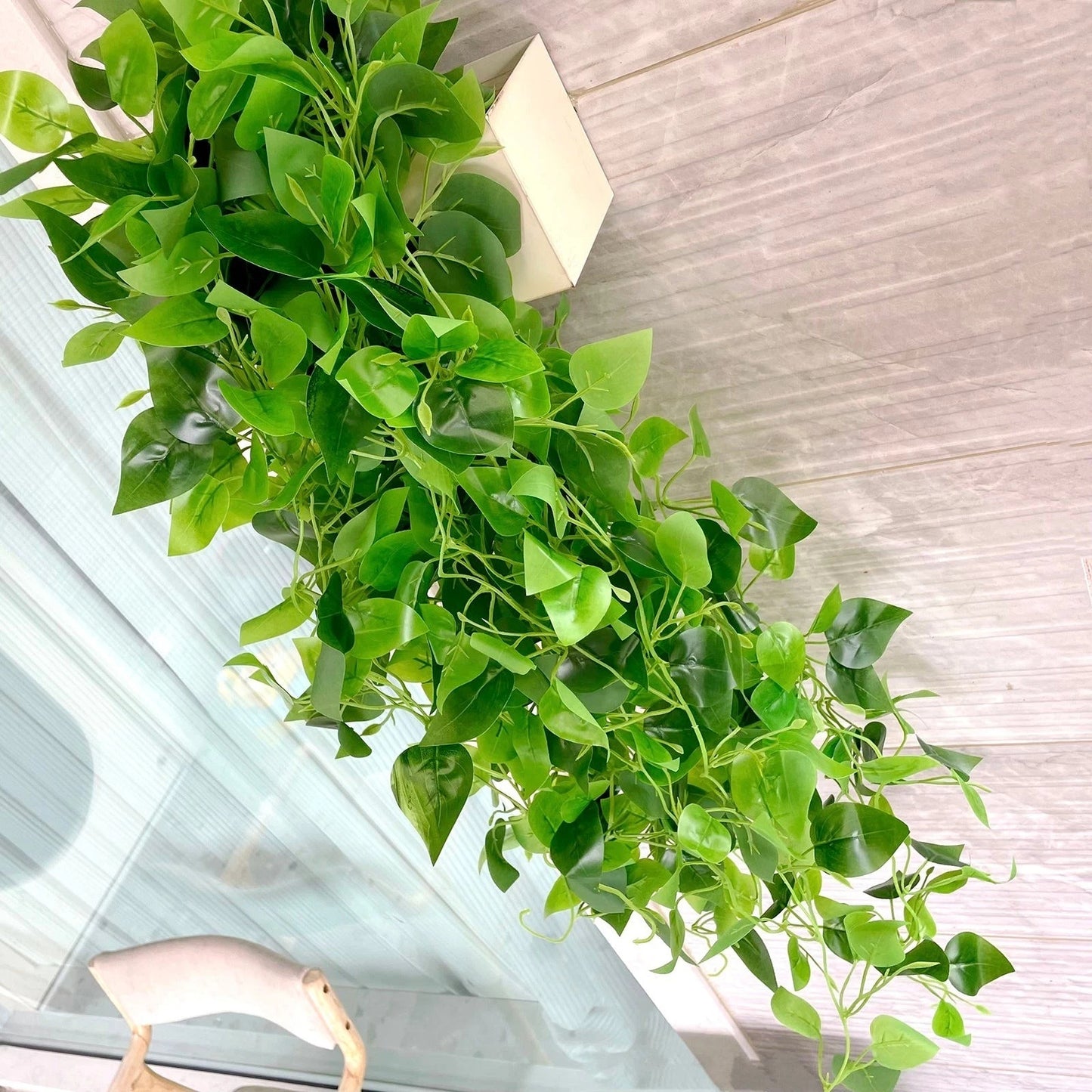 Home Collection Pack of 3 Green Silk Pothos Artificial Hanging Plants
