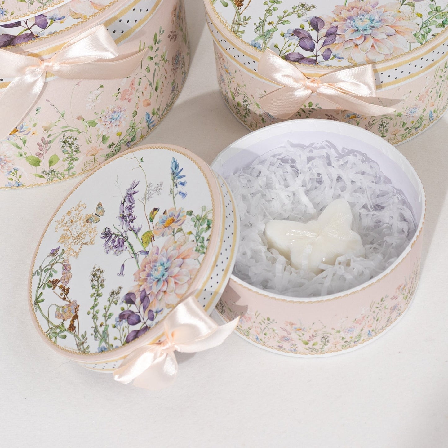 Home Collection Pack of 4 Round Floral Nesting Cardstock Gift Boxes