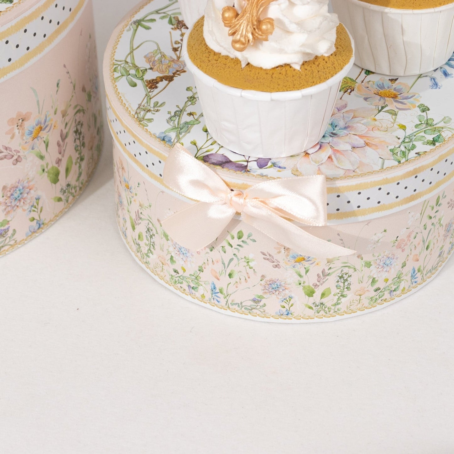 Home Collection Pack of 4 Round Floral Nesting Cardstock Gift Boxes