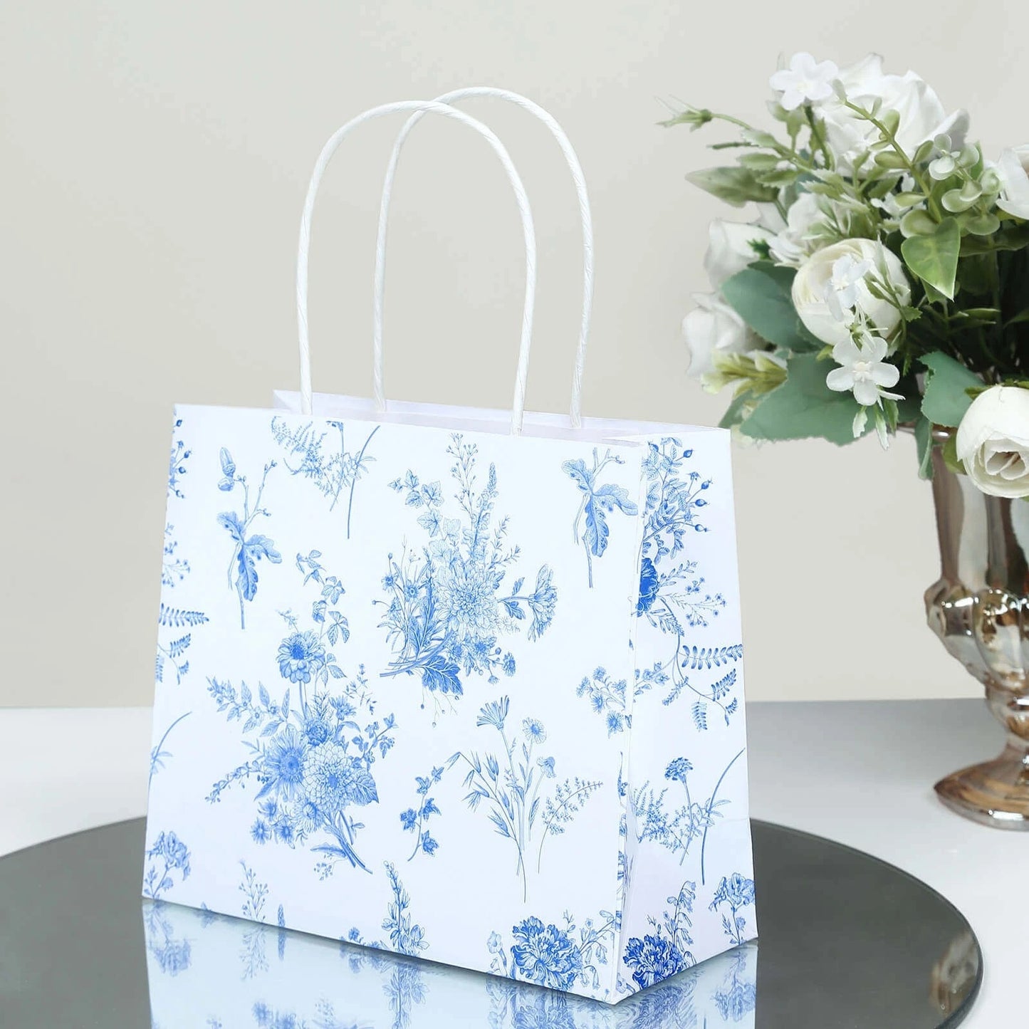Home Collection Pack of 12 Toile Paper Gift Bags with Handles