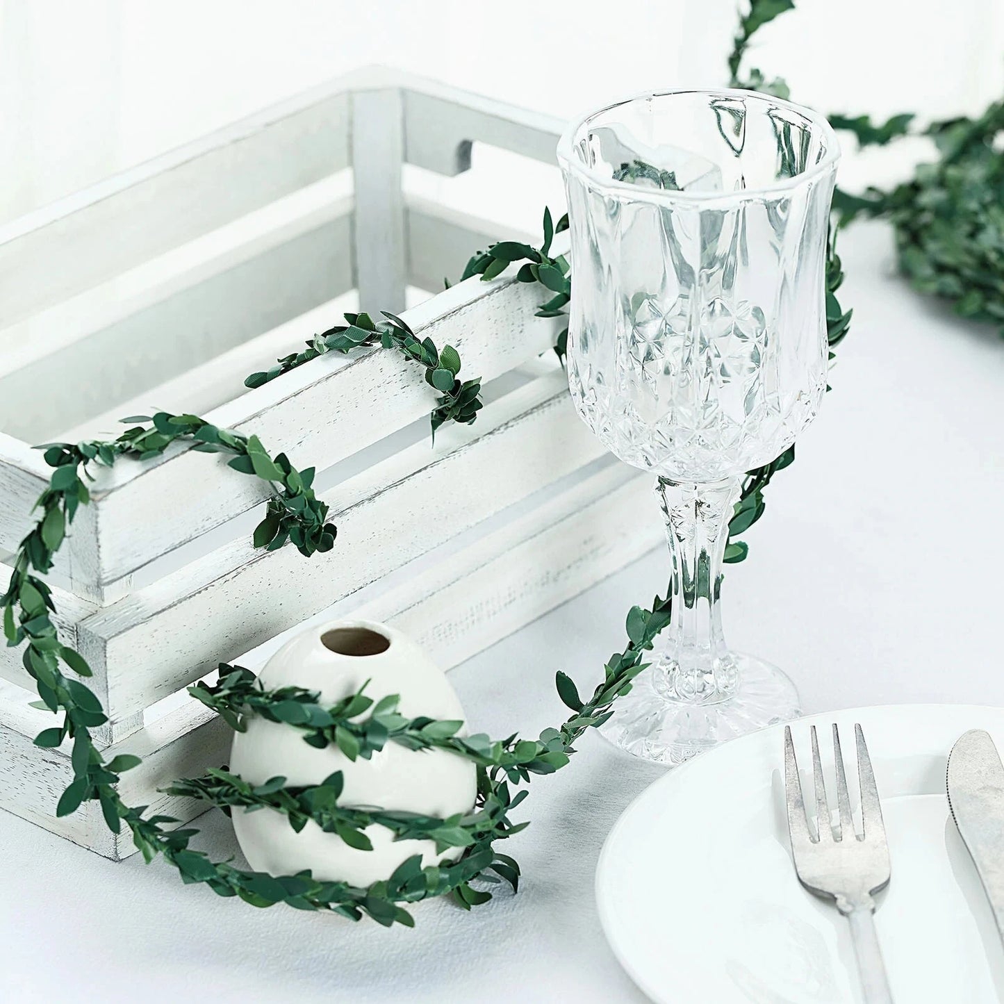 Home Collection 18FT Artificial Green Leaf Vine Garland